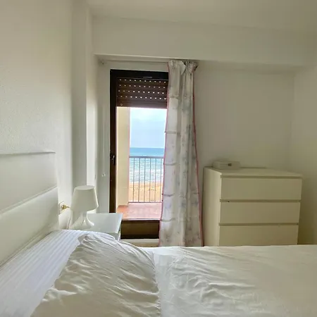 With Seaviews דירה אלבוראיה